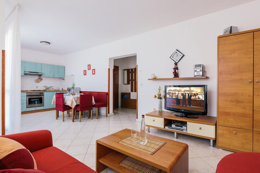Andela Apartment Pula Habitación foto